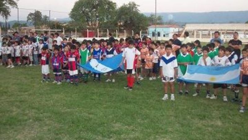Por la lluvia, se suspende la jornada futbolera de las inferiores chacareras