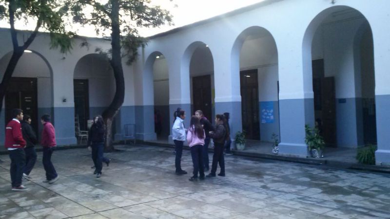 Dispar acatamiento al paro en las escuelas