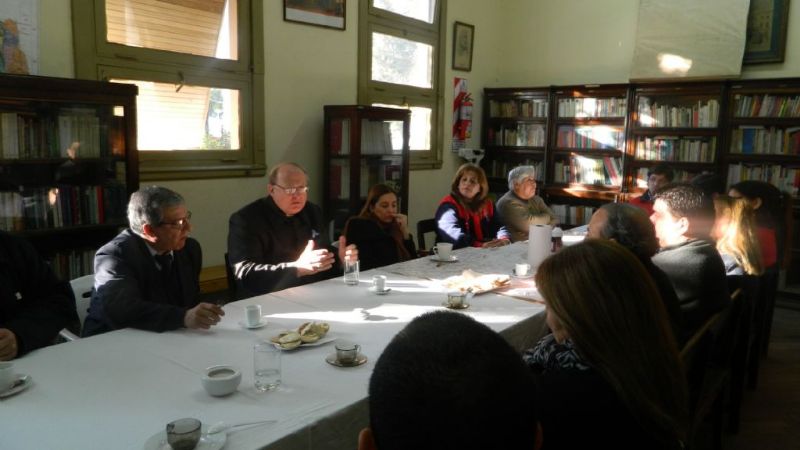 El Obispo fue recibido en la ENET N° 1