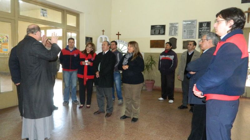 El Obispo fue recibido en la ENET N° 1