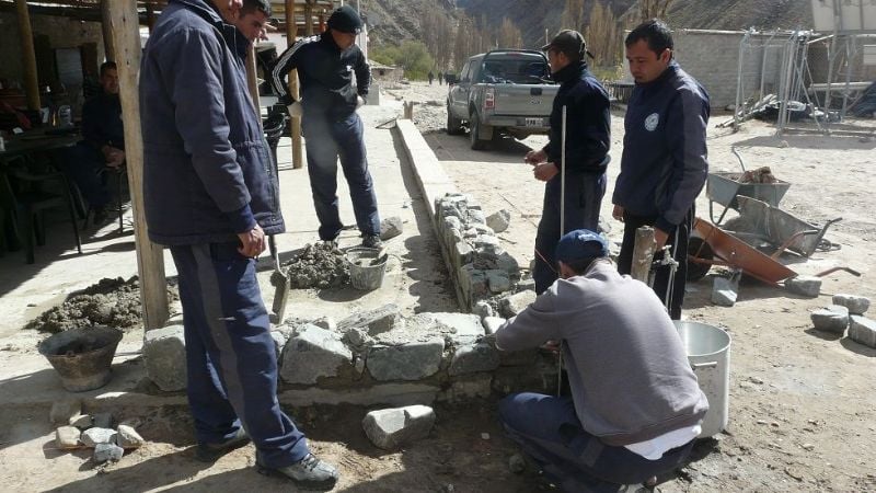 Viaje solidario de alumnos de la Escuela de Cadetes