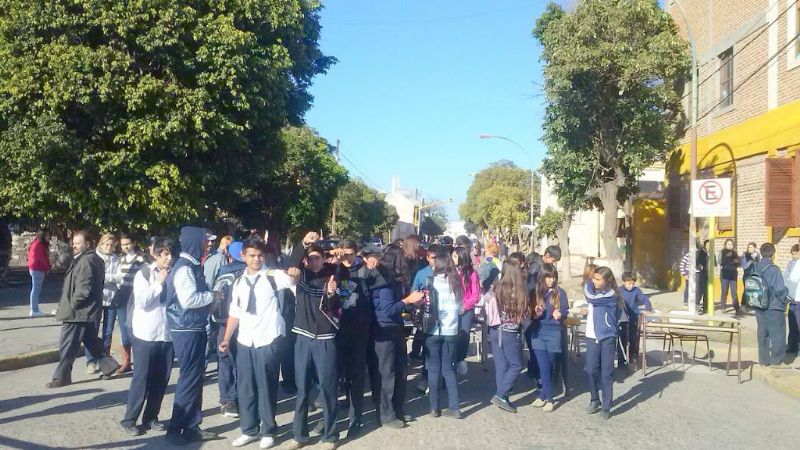 Piden la culminación de obras en escuela de Valle Viejo