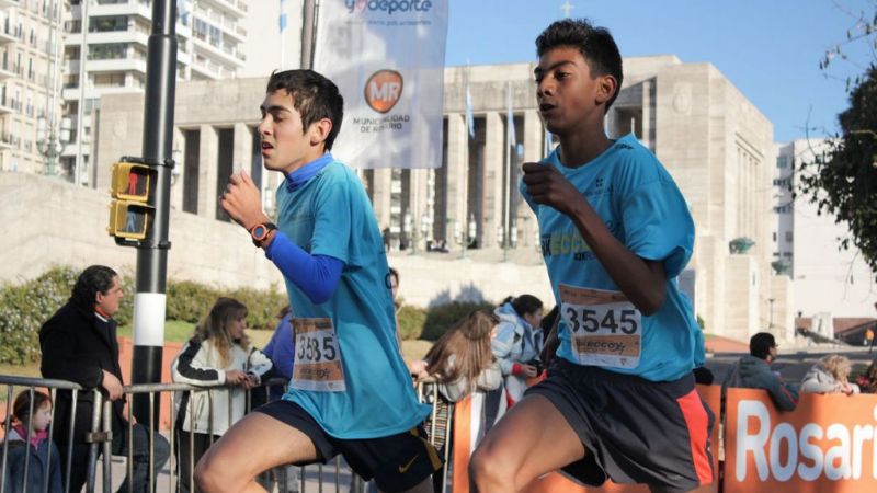 Podios catamarqueños en la prueba de 8 kilómetros