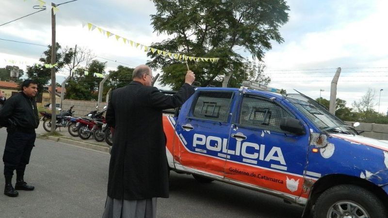 Urbanc visitó la Comisaría 7° y la escuela N° 180 del barrio Parque América