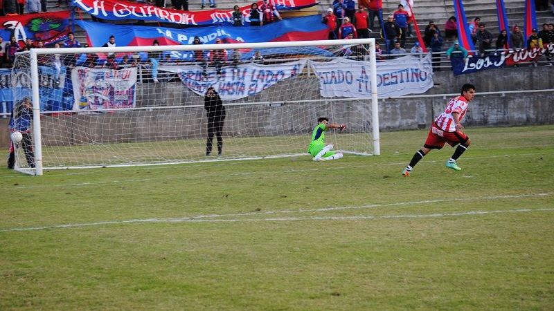 Villa Cubas, campeón del Apertura capitalino