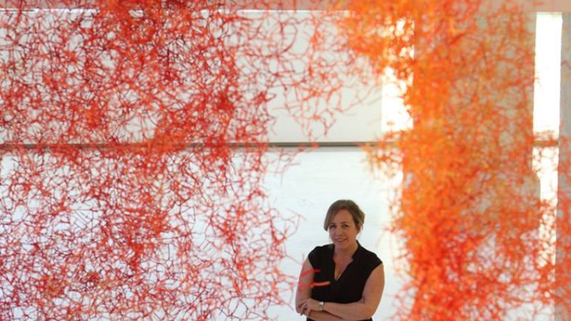 “Aguja, hilo e ideas”, muestra de Claudia Martínez