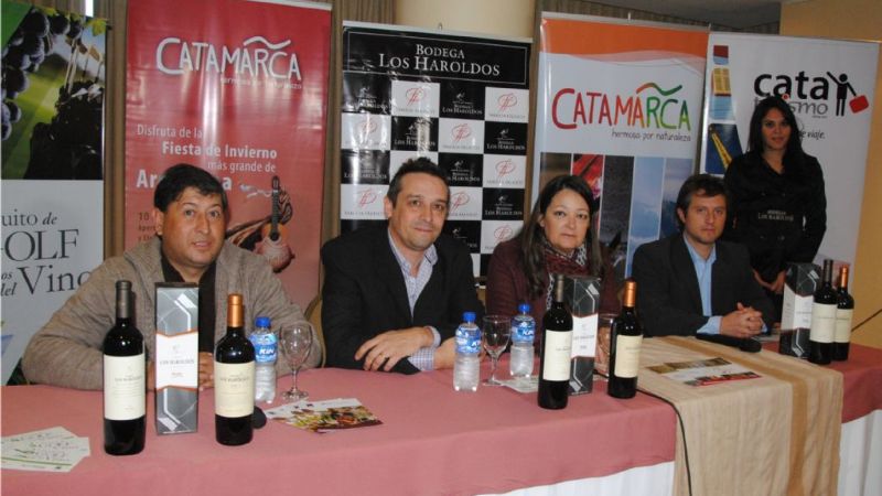 Se presentó el Circuito del Golf, por los Caminos del Vino en Catamarca