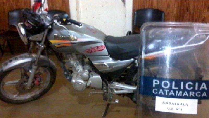 Encuentran moto en Andalgalá