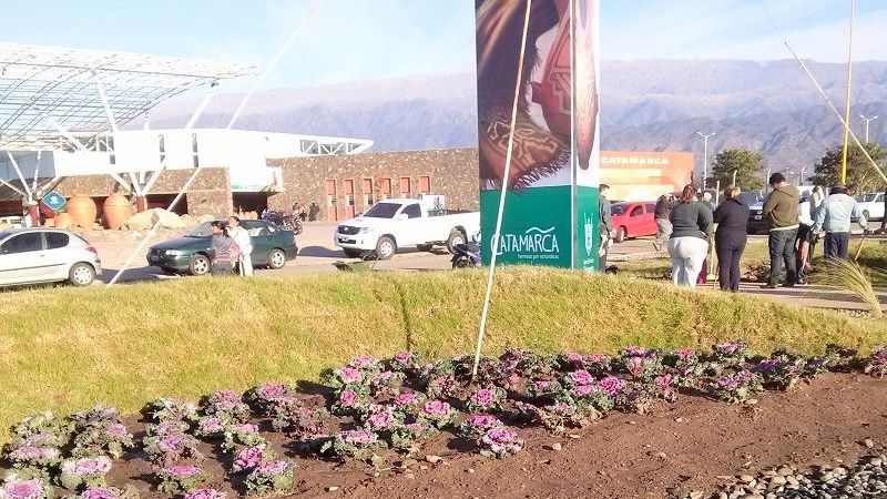 “Argentina trabaja” le puso flores al “Poncho”