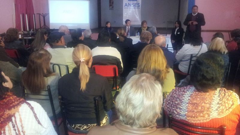 Exitosa charla de ANSES sobre la nueva ley de moratoria