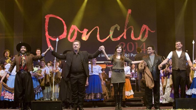 Discreta apertura de la Fiesta Nacional del Poncho