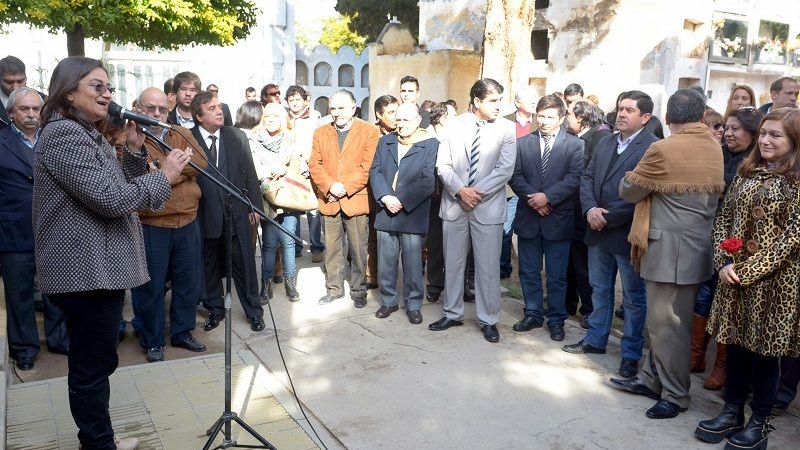 El peronismo se “unió” para homenajear a Vicente Saadi
