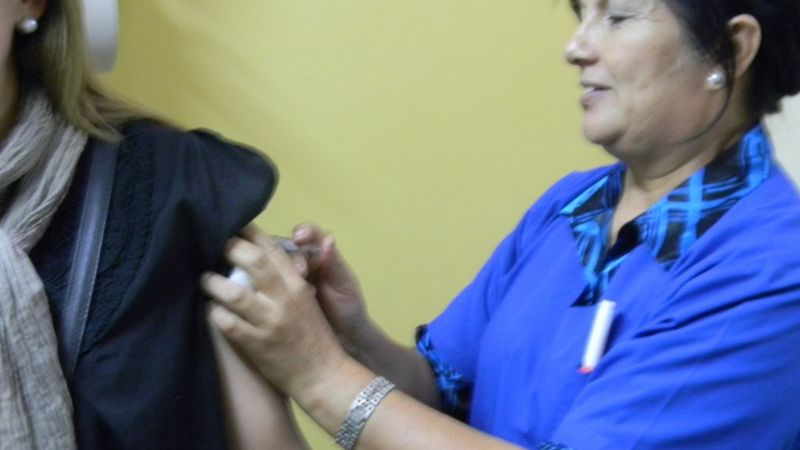 Aconsejan a la población a vacunarse con la Antigripal