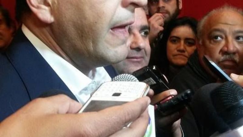 Raúl Jalil y Sergio Massa juntos en el Museo de la Ciudad