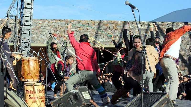 Junto a Randazzo, Lucía inauguró la Exposición del Poncho