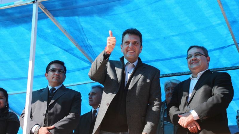 Massa, Jalil y Páez en los festejos por la ciudad de Andalgalá