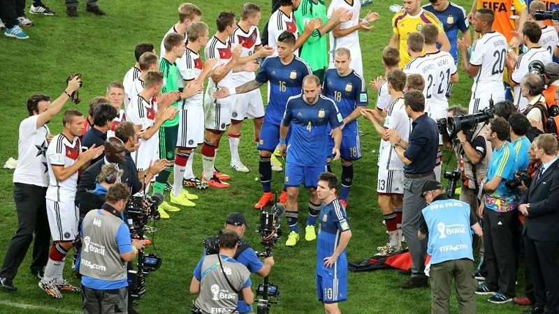 Argentina perdió 1 a 0, luchando hasta el final