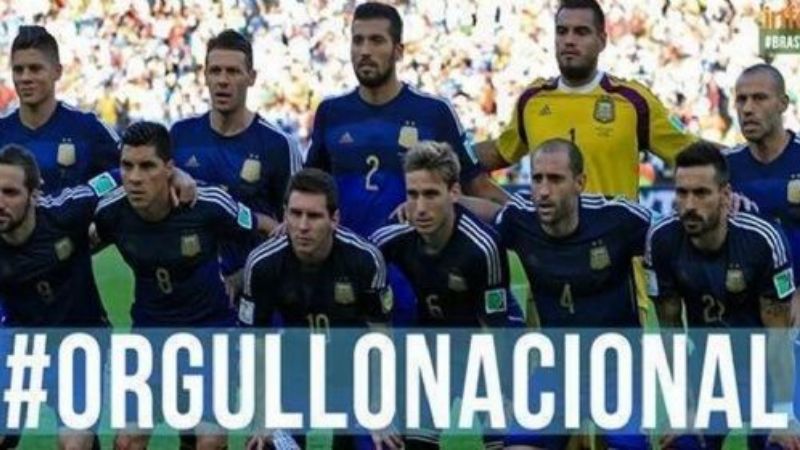 Afiches de apoyo a la Selección Argentina en el Mundial