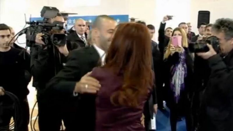 El más abrazado por CFK