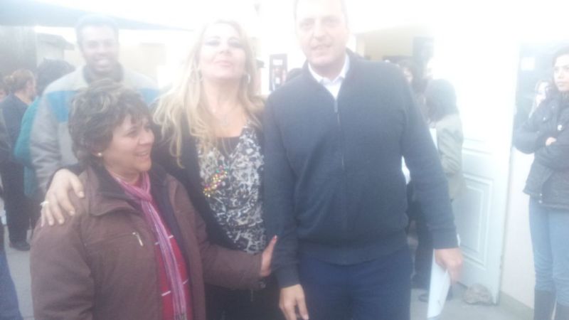 Massa con Veaute en las Mil Viviendas