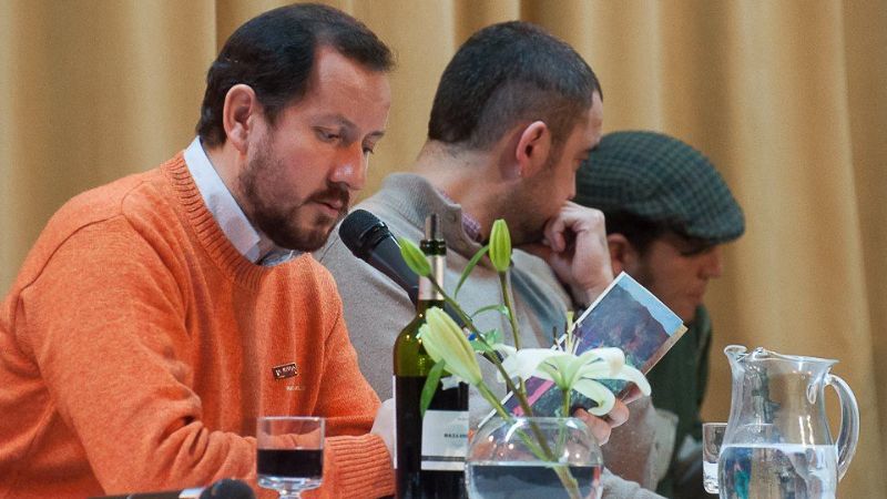 Se presenta el ensayo “Degustando vino y canto” en Casa de la Puna