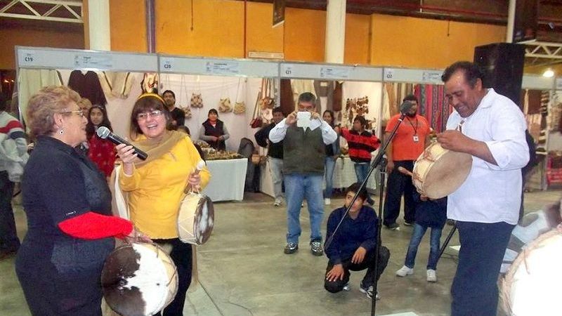 Gran interés de la gente por el taller de coplas