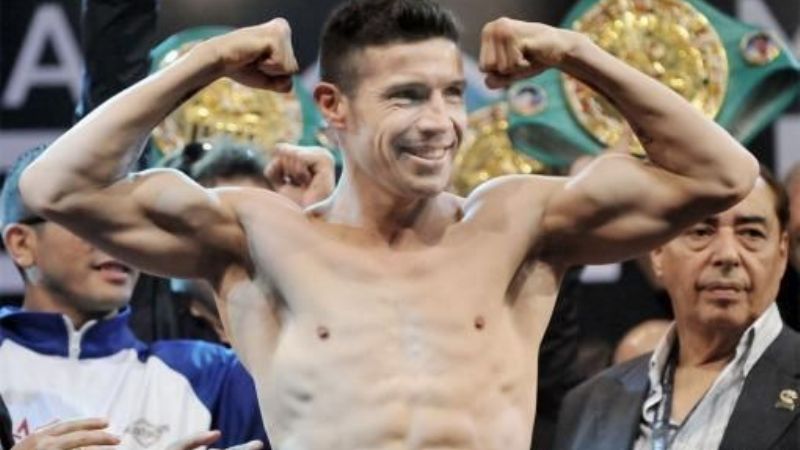 Martínez: "Decido volver a pelear y recuperar el título mundial"