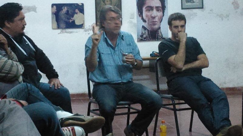 Forster se reunió con militantes y llamó a trabajar “por la continuidad del modelo”