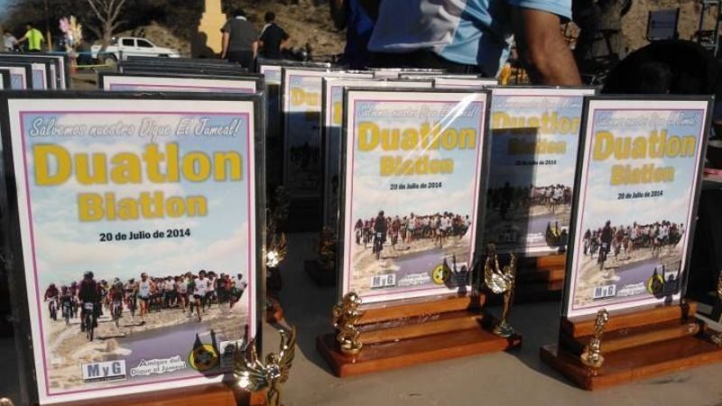 Walter Cabrera y Verónica Leiva ganaron en el Duatlón Solidario