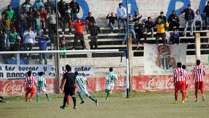 Santos-Bandeños y Sagrados-Brujos empataron;  la Villa único ganador
