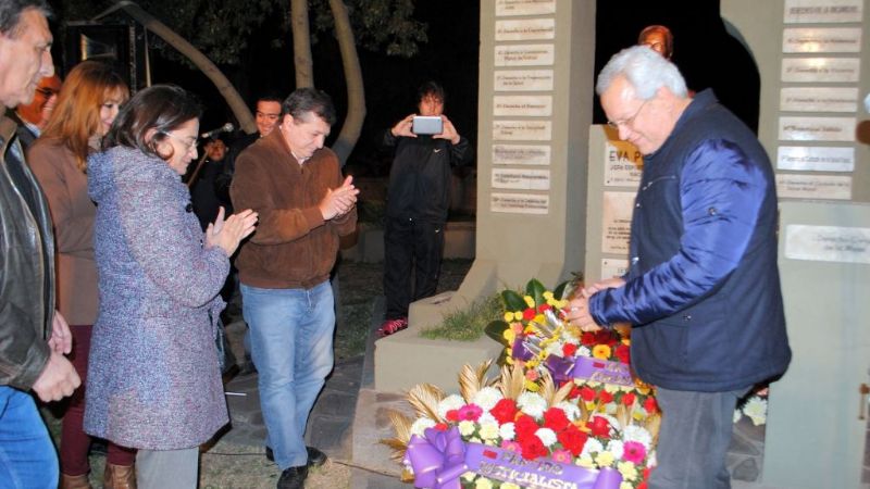 Lucía encabezó emotivo homenaje a “Evita”