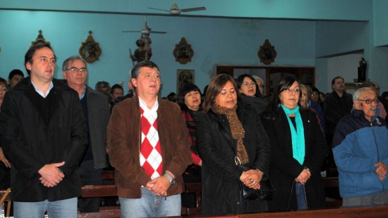 Lucía encabezó emotivo homenaje a “Evita”