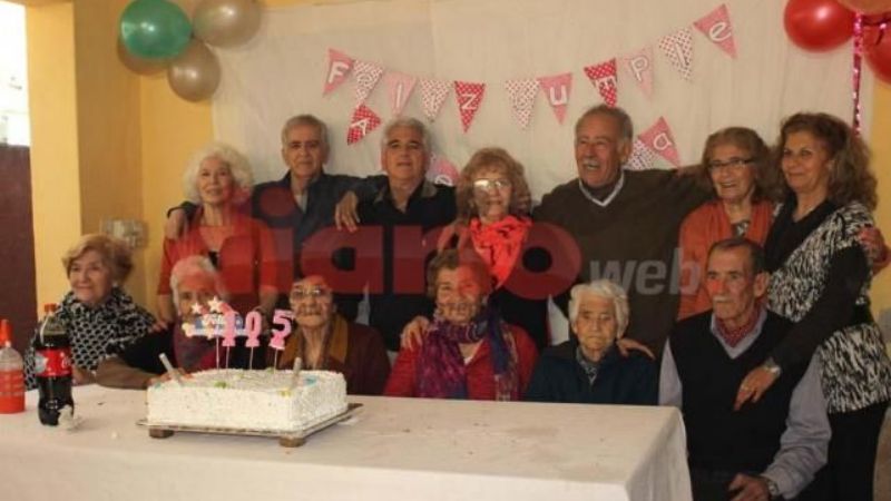 Festejó sus 105 años con comida criolla y chacarera