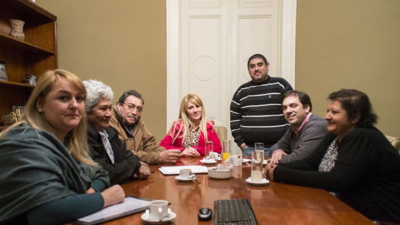 Jalil y su gabinete siguen visitando los barrios