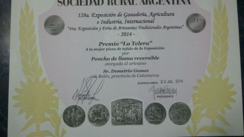 Artesanías catamarqueñas premiadas en La Rural