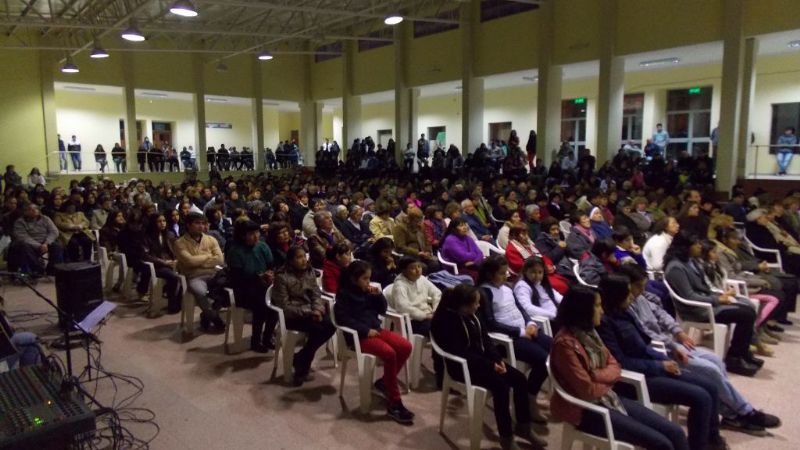 La comunidad de Andalgalá recibió a su nuevo párroco