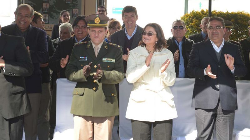 Lucía presidió el acto por el aniversario de Gendarmería Nacional