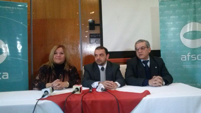 En su día, entregaron carnet a locutores