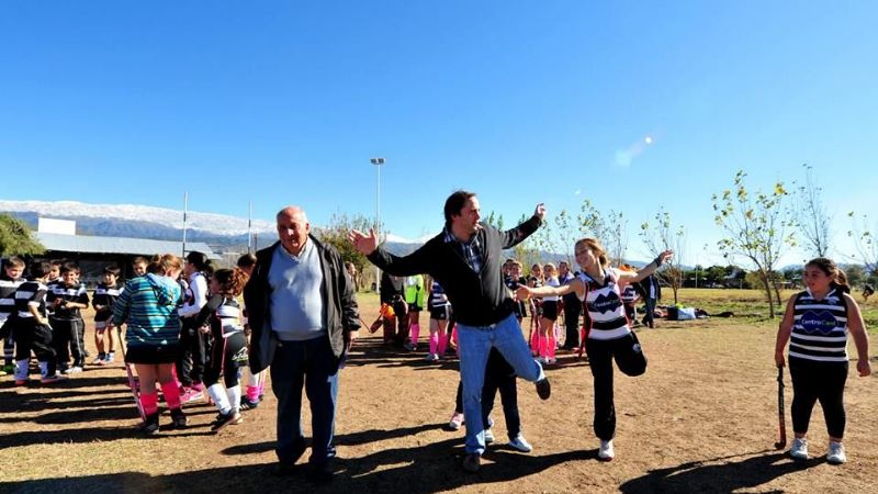 Mera visitó Los Teros Rugby Club