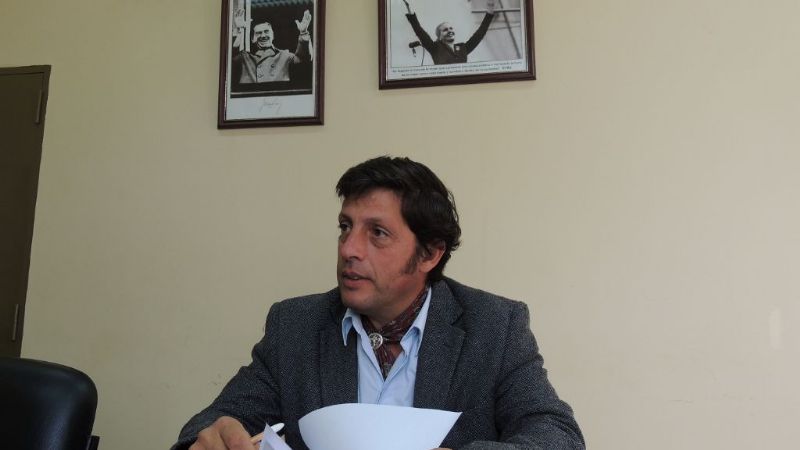 Ambiente ofrece capacitaciones para docentes y alumnos