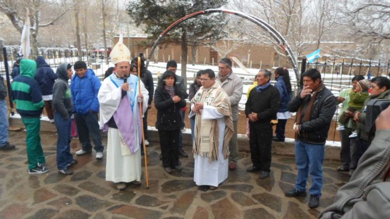 León Mendoza presente en la Fiesta Patronal de La Hoyada