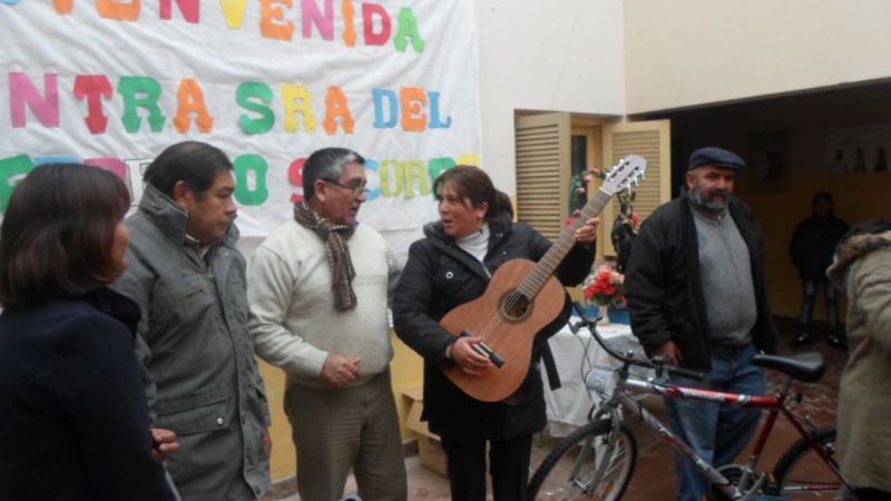 León Mendoza presente en la Fiesta Patronal de La Hoyada