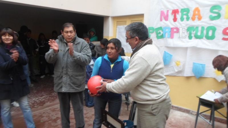 León Mendoza presente en la Fiesta Patronal de La Hoyada