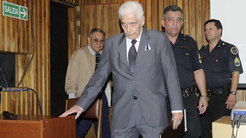 Perpetua para Menéndez y Estrella por el asesinato del obispo Angelelli