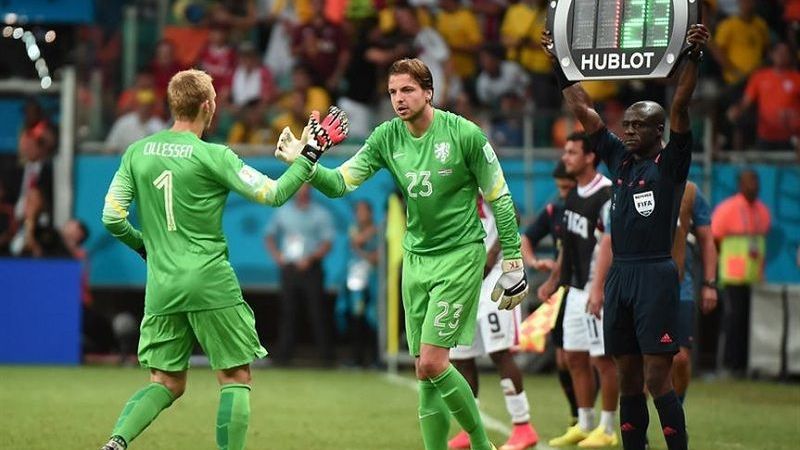 Por Krul, Holanda jugará la otra semifinal con Argentina
