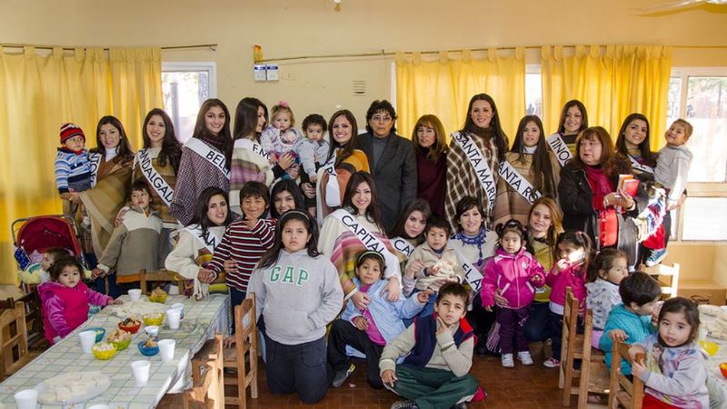 Todo listo para la elección de la Reina del Poncho 2014