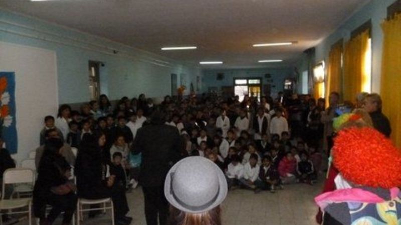 En la Escuela de La Carrera, iniciaron las actividades del “Mes del Niño”