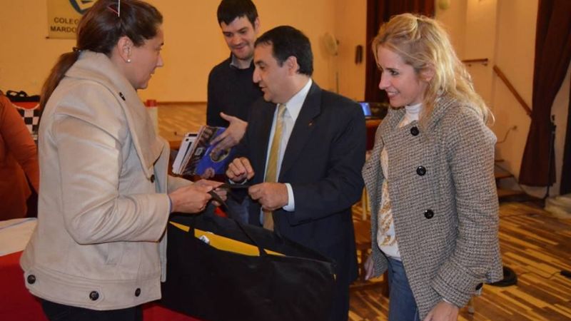 Kit de ajedrez para escuelas de Valle Viejo