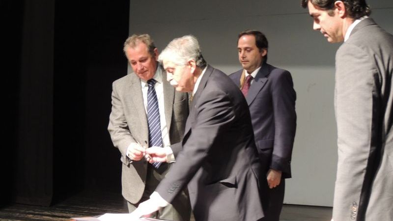 Mera puso en marcha la Escuela de Gobierno y Capacitación