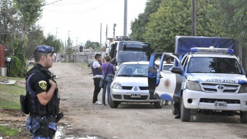Tras el escándalo, la policía riojana amenaza acuartelarse